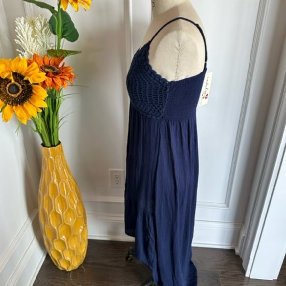 Indulge in Style Crotchet High low Dress - Picture 6 of 15